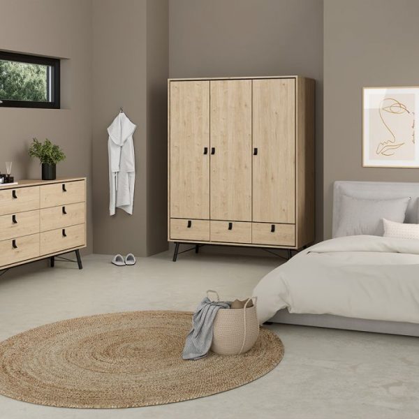 Rye - Complete Bedroom set in Oak